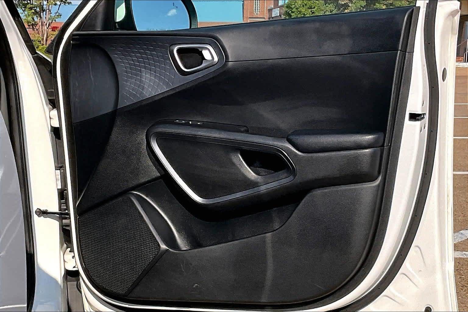 Certified 2021 Kia Soul EX FWD image 27