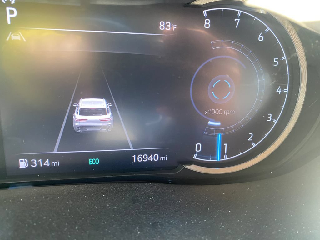 Certified 2022 Genesis GV70 2.5T AWD/4WD image 33