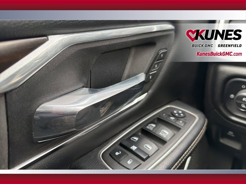 Used 2022 RAM 1500 Laramie image 32