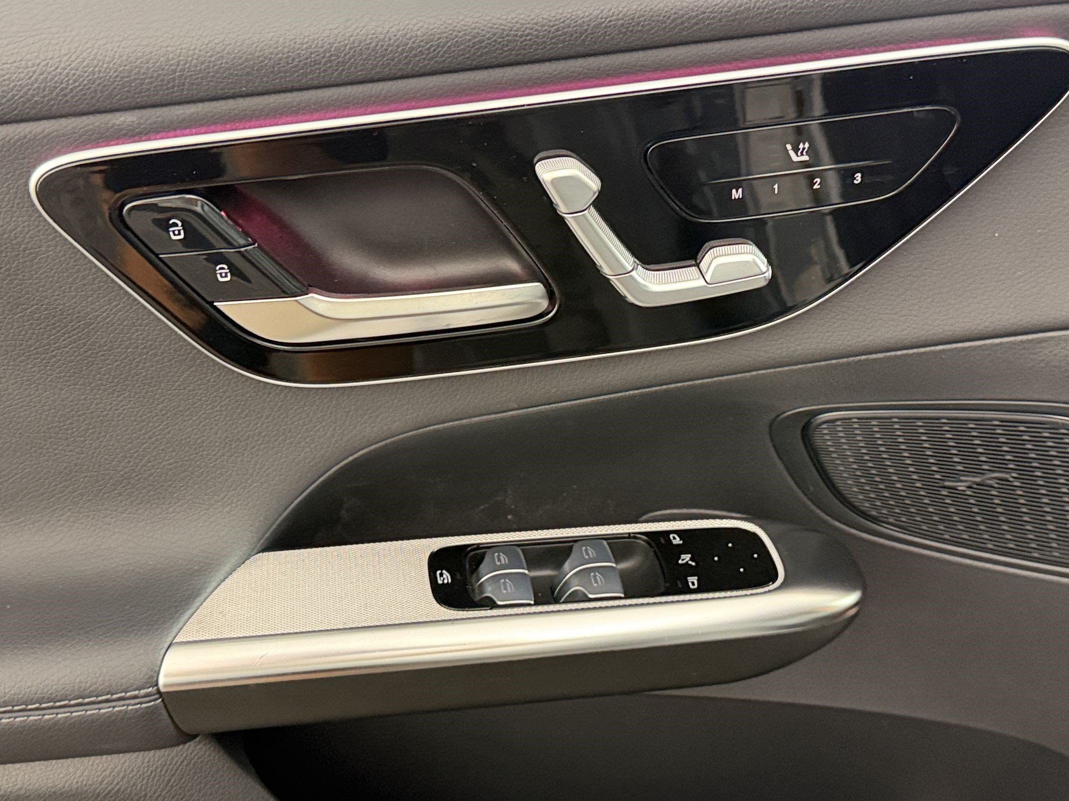 Certified 2025 Mercedes-Benz GLC 350e 4MATIC image 14