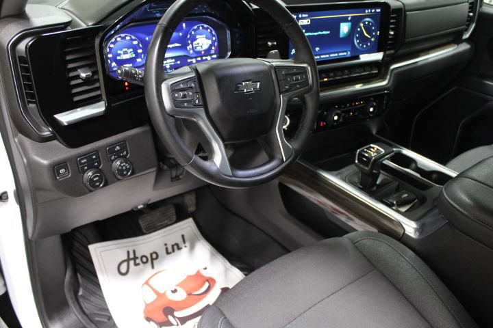 Used 2023 Chevrolet Silverado 1500 LT Trail Boss w/ Protection Package image 44