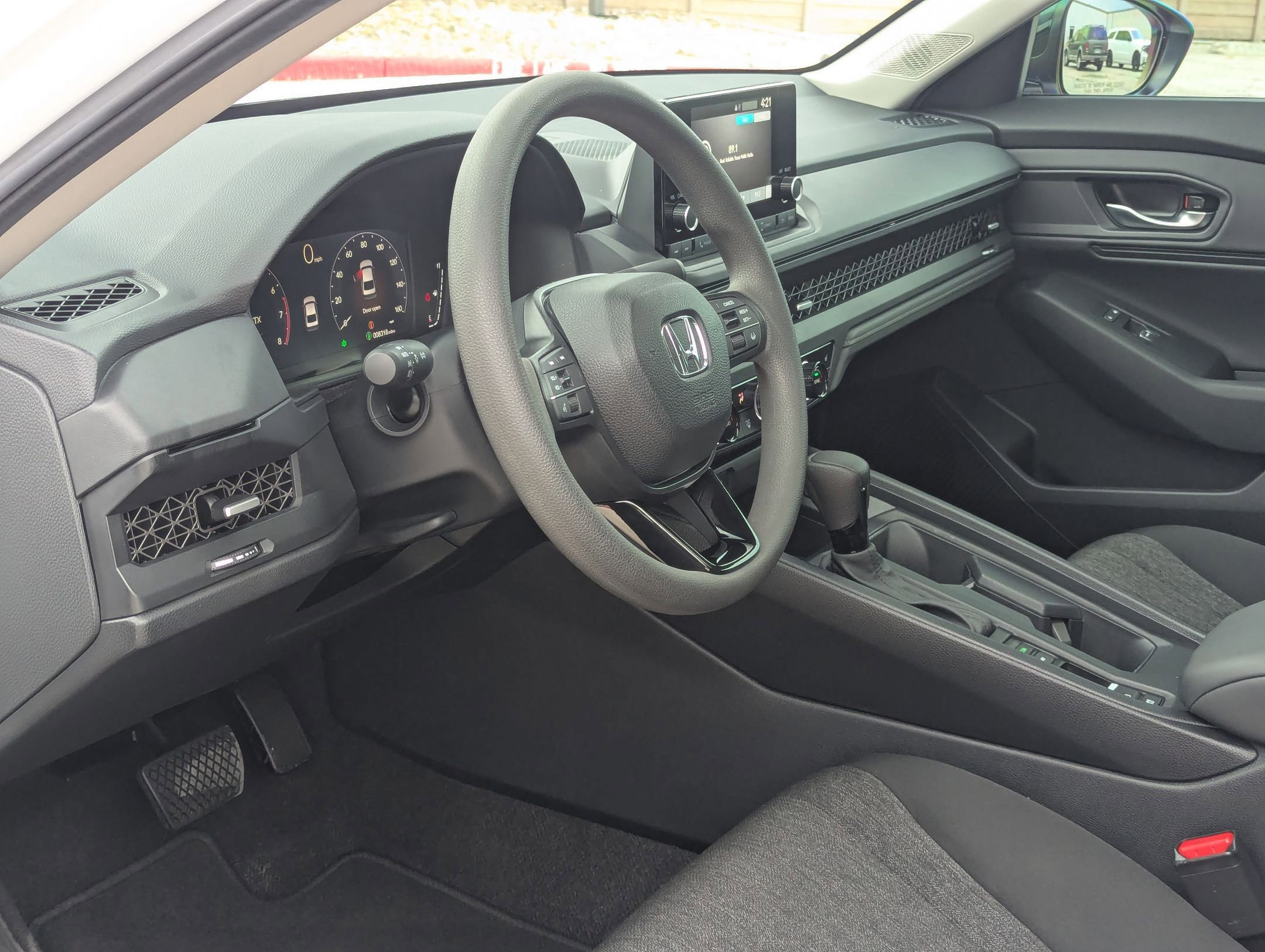 Used 2025 Honda Accord SE image 13