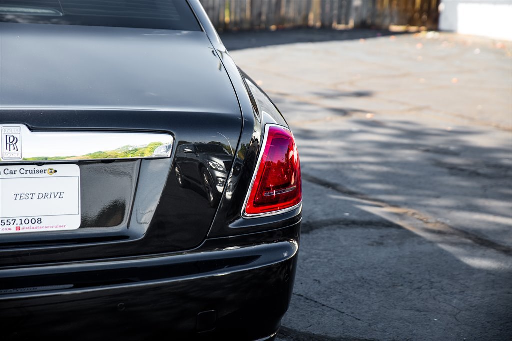 Used 2014 Rolls-Royce Ghost image 13