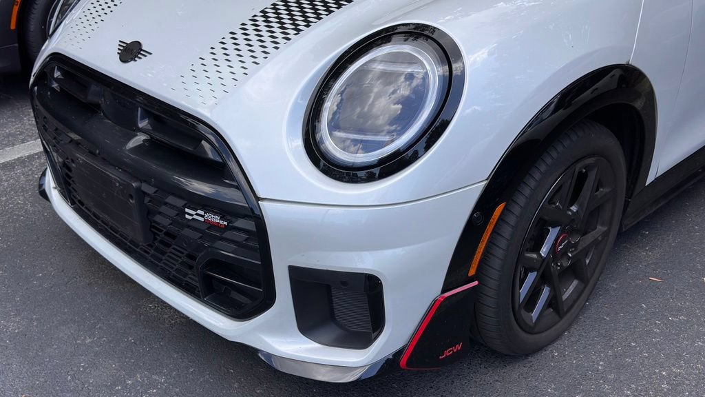 Used 2025 MINI Cooper S FWD image 16
