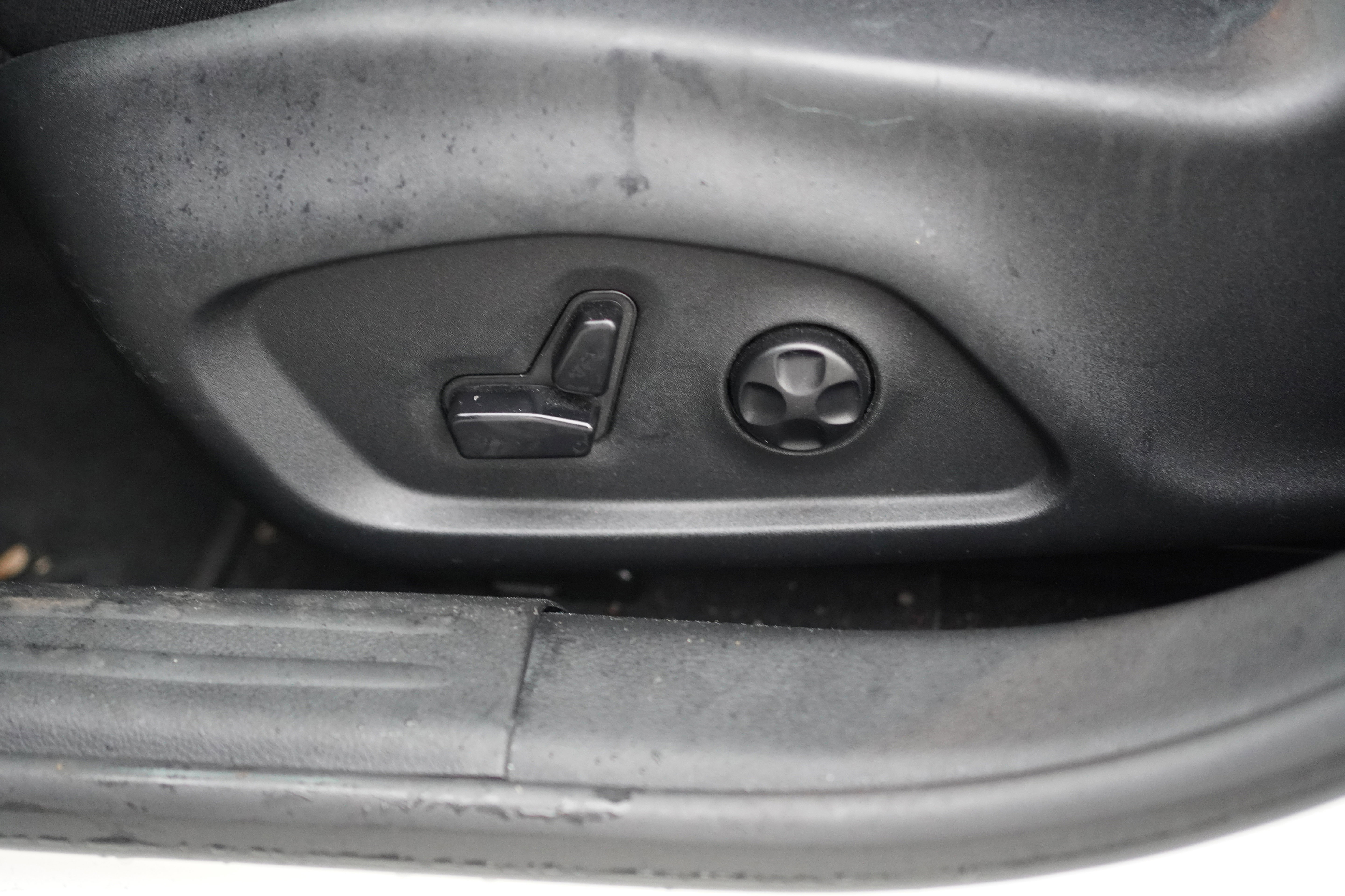 Used 2019 Jeep Compass Altitude image 27