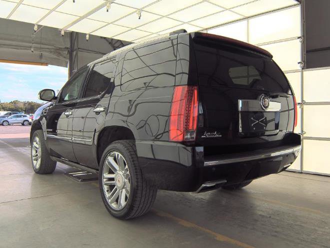 Used 2014 Cadillac Escalade Platinum image 7
