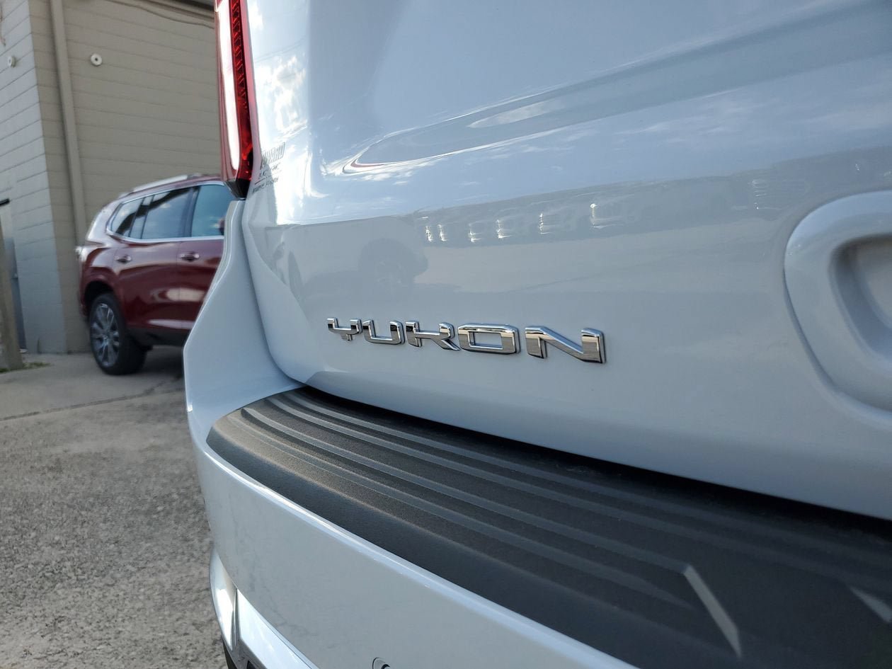 New 2026 GMC Yukon XL Denali w/ Sun & Power Step Package AWD/4WD image 8
