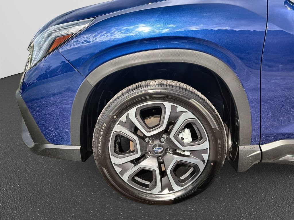New 2026 Subaru Ascent Limited AWD/4WD image 14