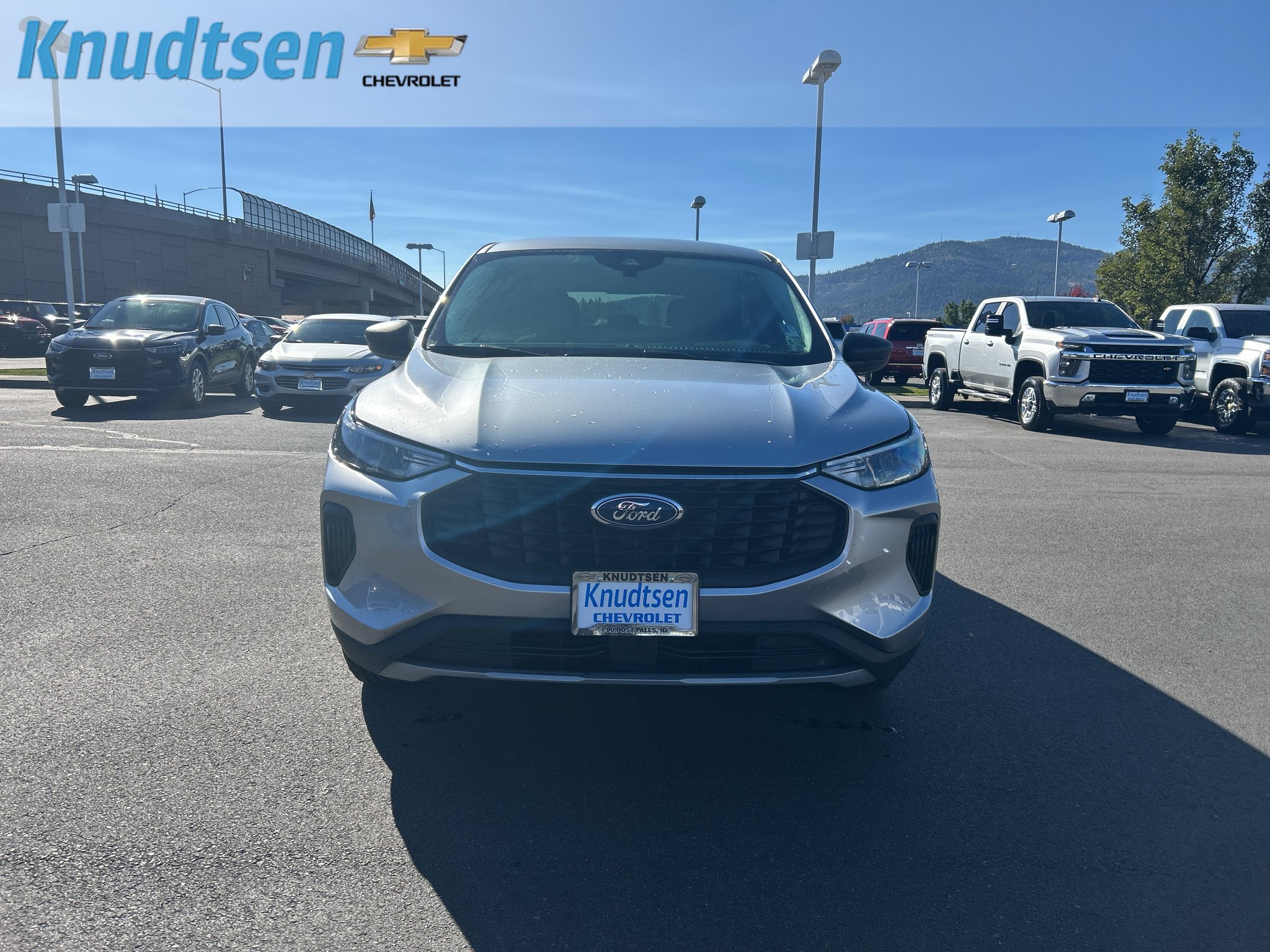 Used 2024 Ford Escape Active AWD/4WD image 2