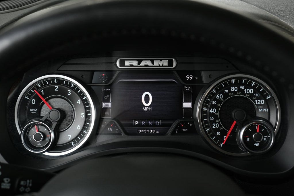 Used 2022 RAM 1500 Laramie AWD/4WD image 28