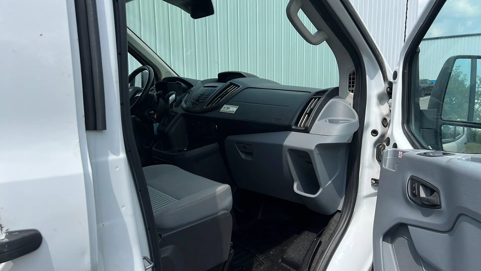 Used 2019 Ford Transit 150 130 Low Roof RWD image 20