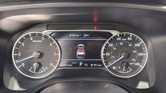 Certified 2025 Nissan Rogue SV image 21