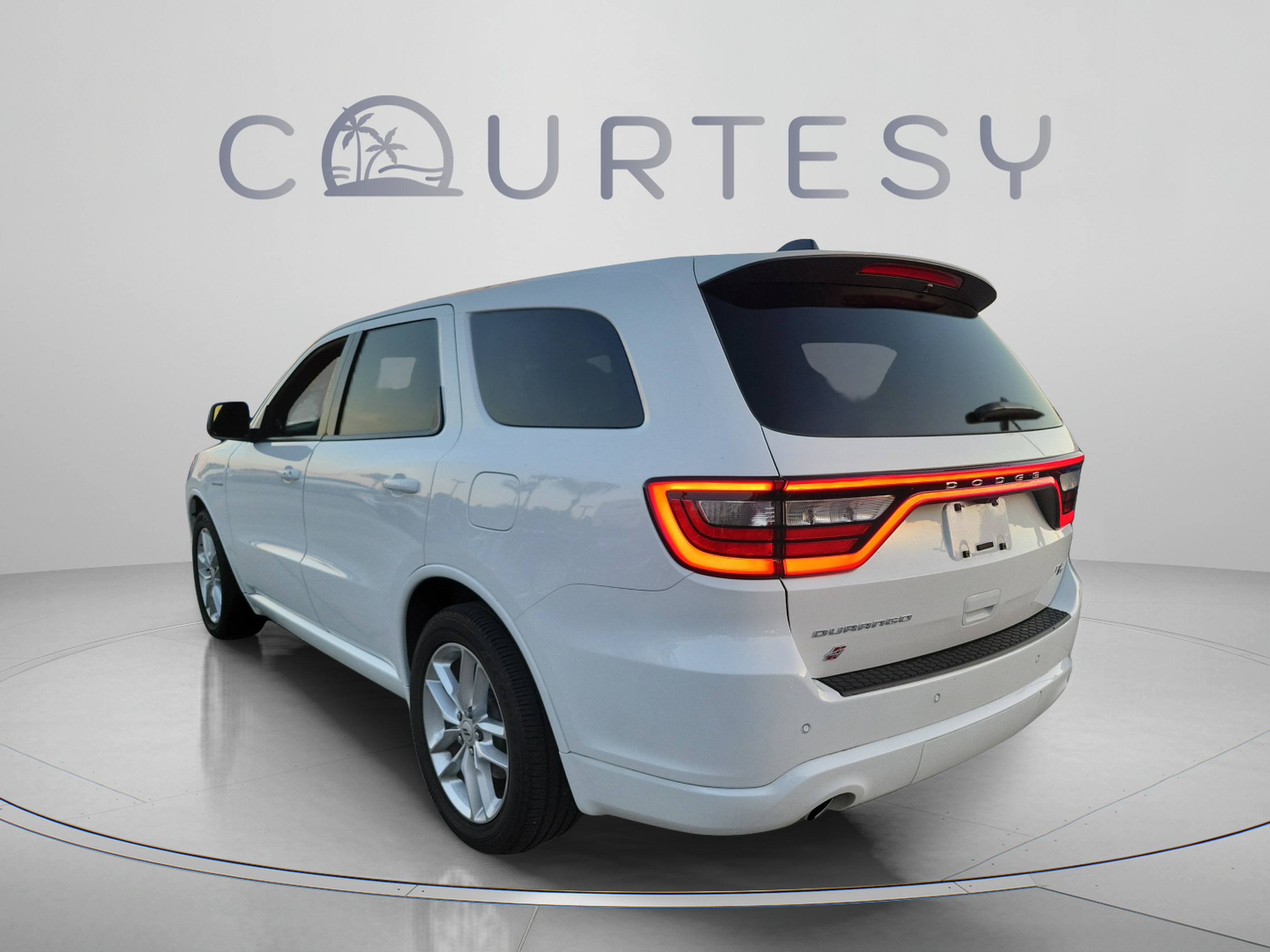 Certified 2025 Dodge Durango R/T AWD/4WD image 2