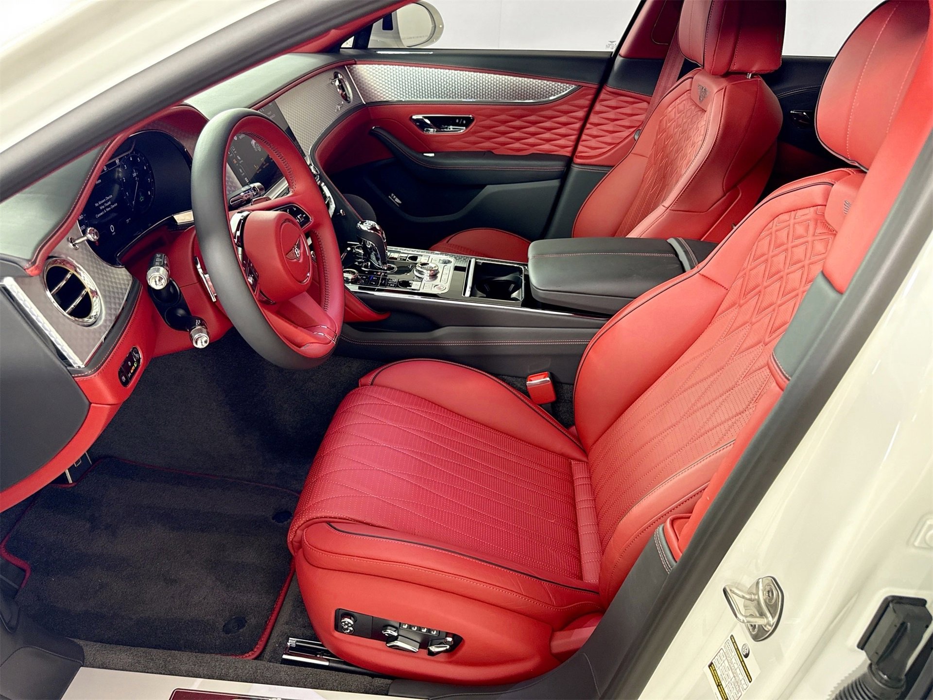 Used 2023 Bentley Flying Spur W12 image 9