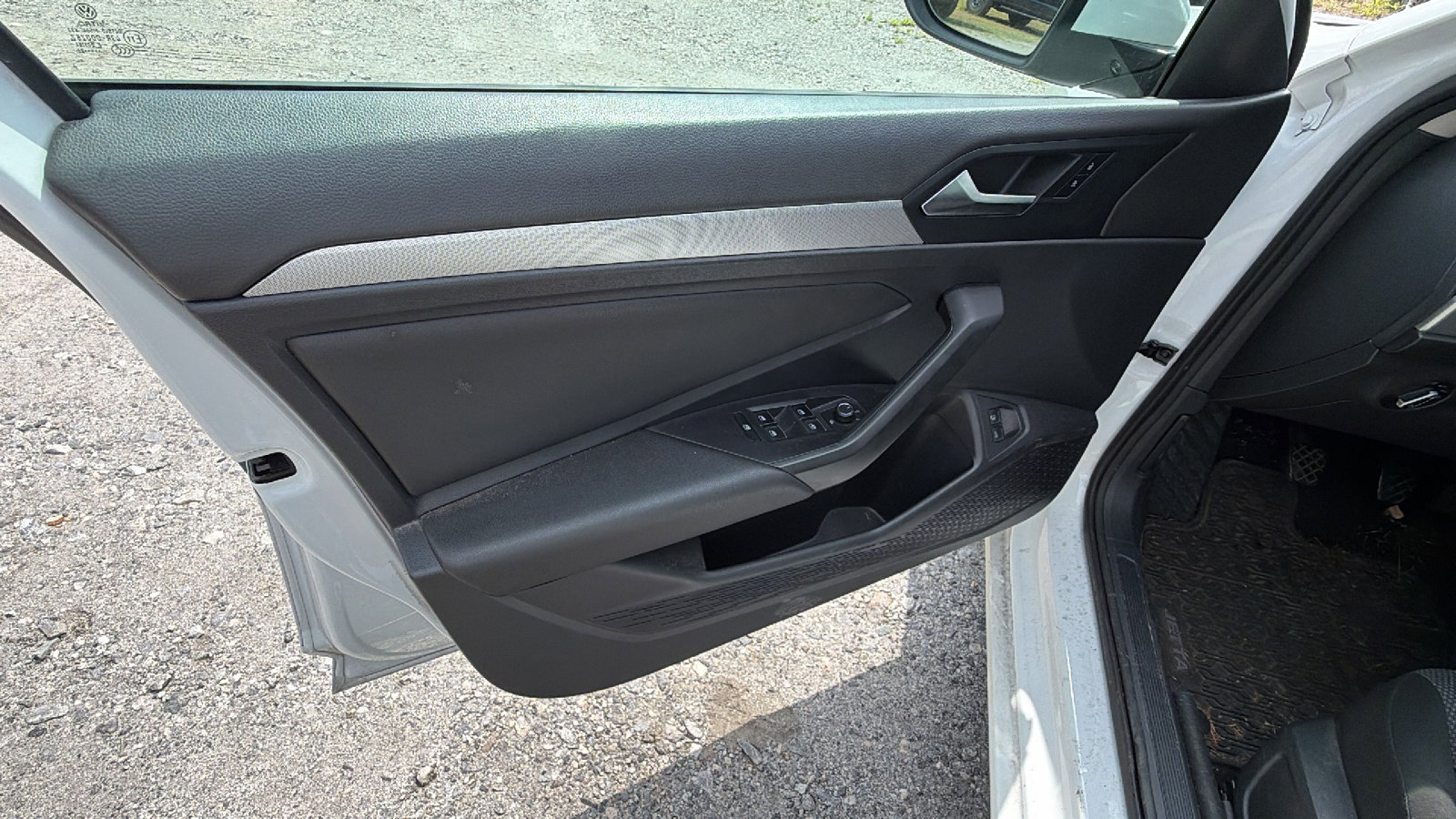 Used 2021 Volkswagen Jetta S FWD image 14