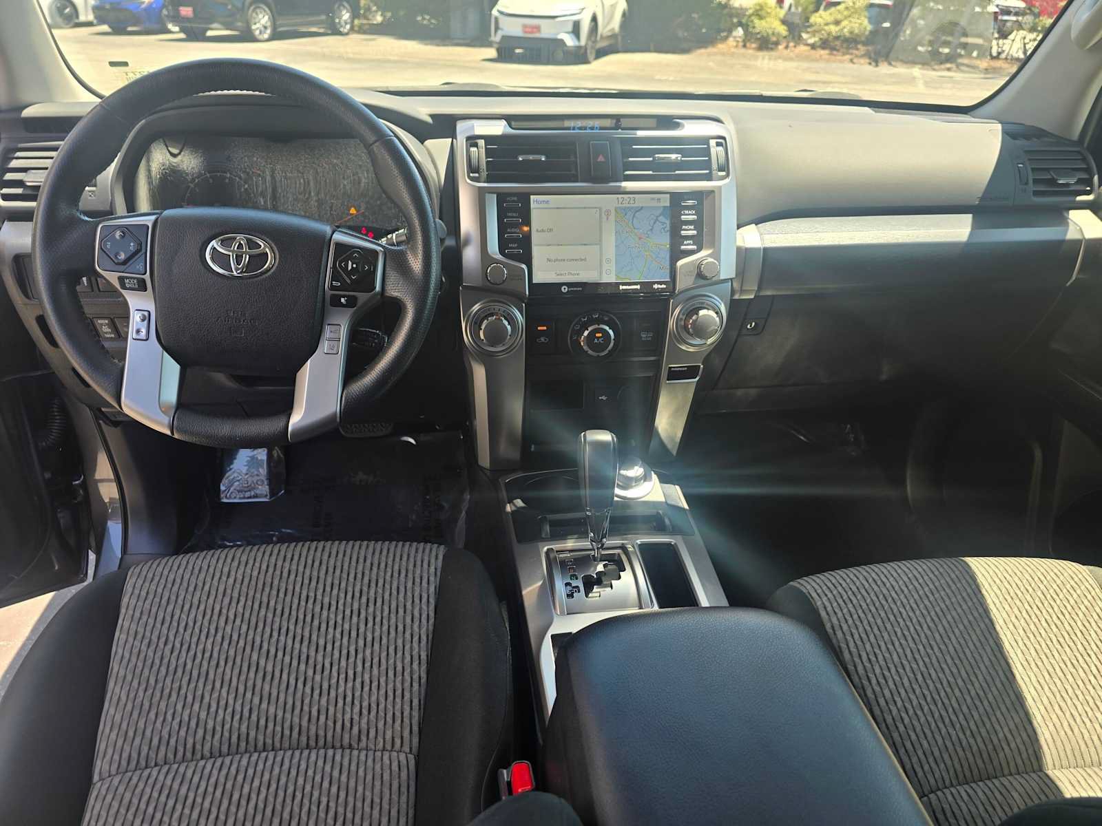 Used 2023 Toyota 4Runner SR5 AWD/4WD image 19