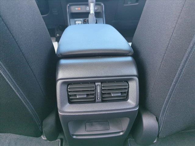 Used 2024 Honda CR-V LX image 16