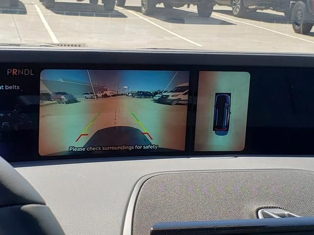 New 2026 Lincoln Nautilus Premier image 21