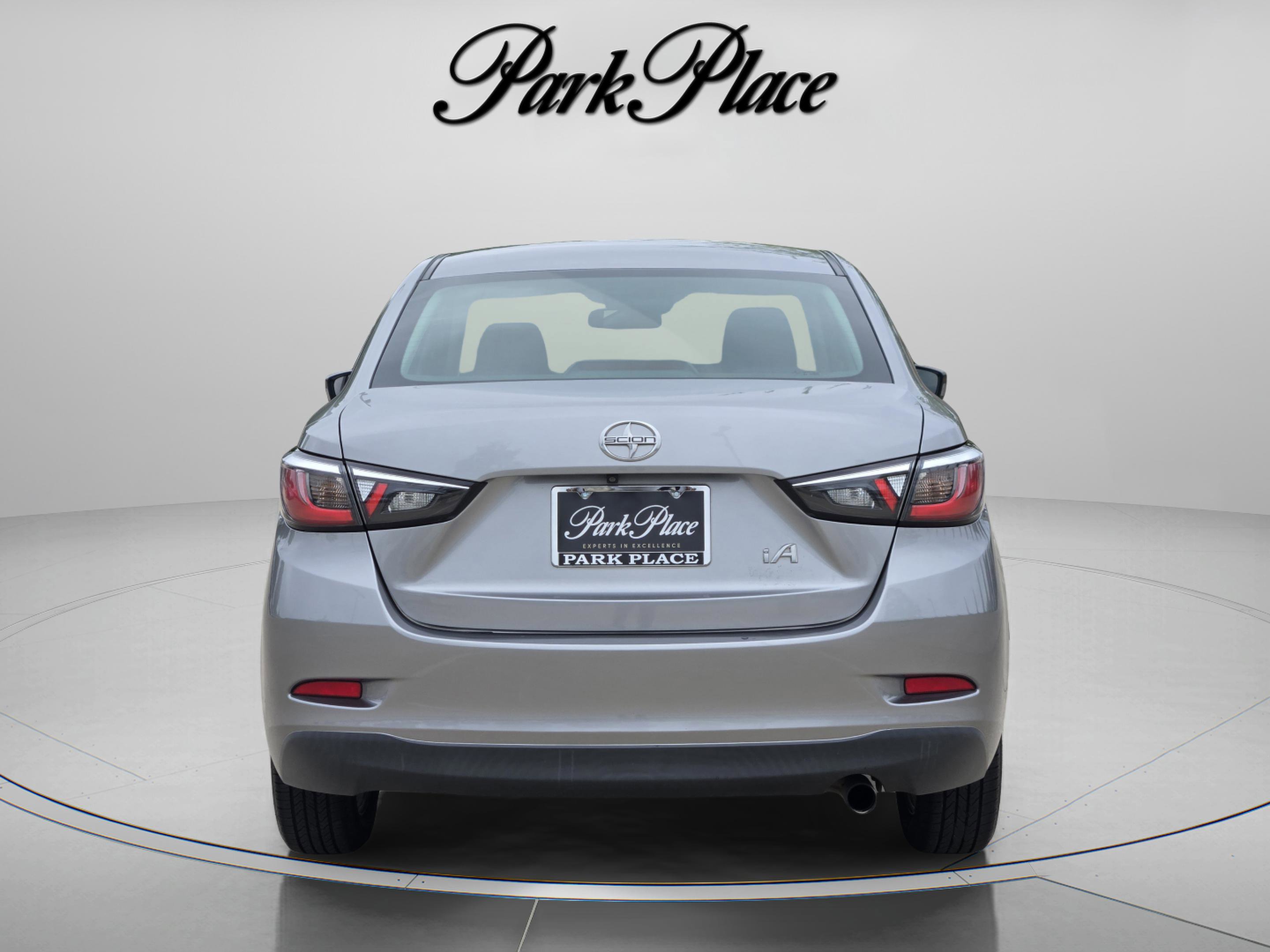 Used 2016 Scion iA image 4