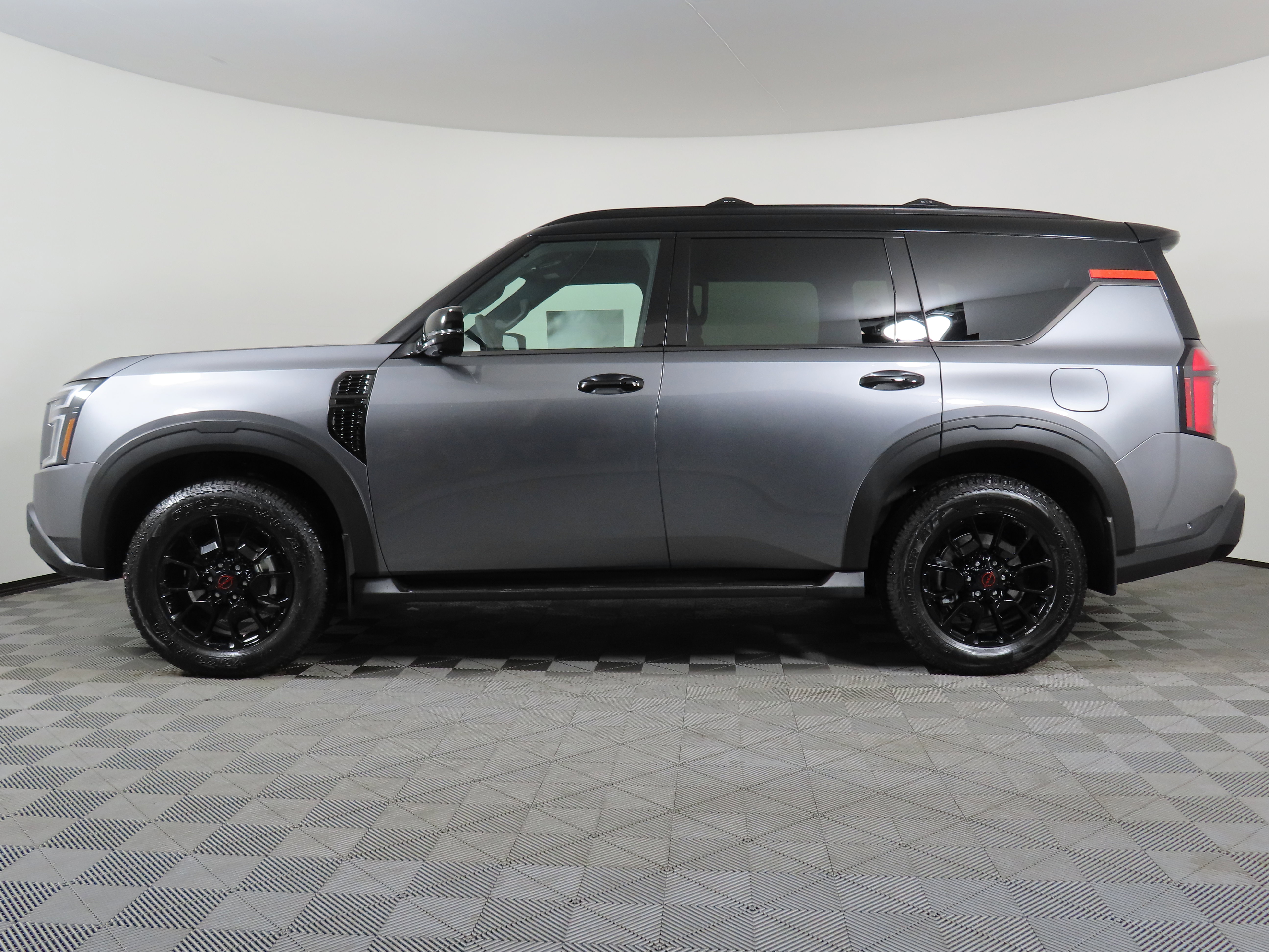 New 2026 Nissan Armada PRO-4X image 15