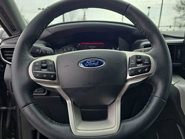 Certified 2024 Ford Explorer XLT w/ Equipment Group 202A image 17