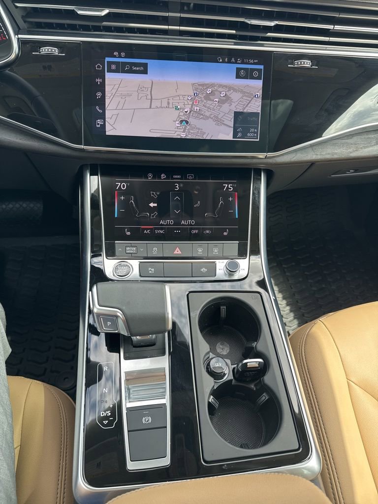 Used 2025 Audi Q8 Premium w/ Convenience Package image 11