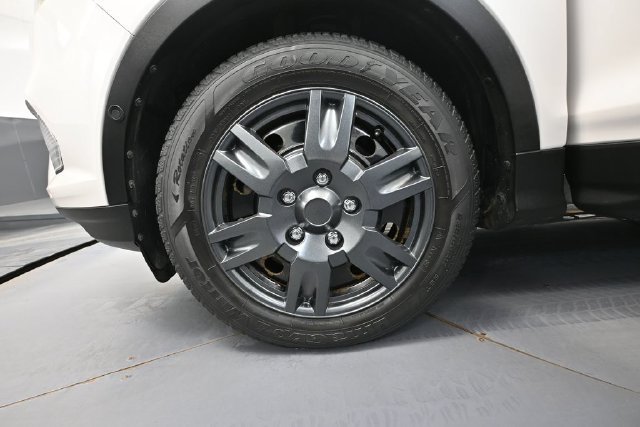 Used 2018 Ford Escape Titanium AWD/4WD image 12