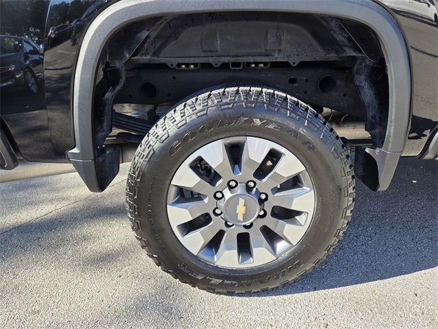 Used 2024 Chevrolet Silverado 2500 Custom w/ Custom Value Package image 22