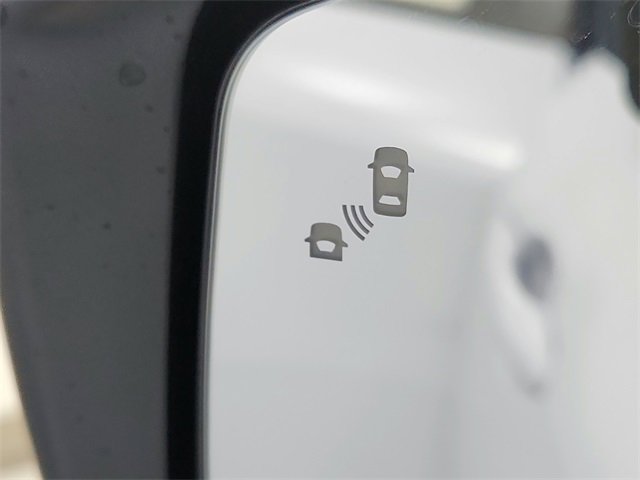 New 2025 Nissan Versa SV w/ Trunk Package image 20