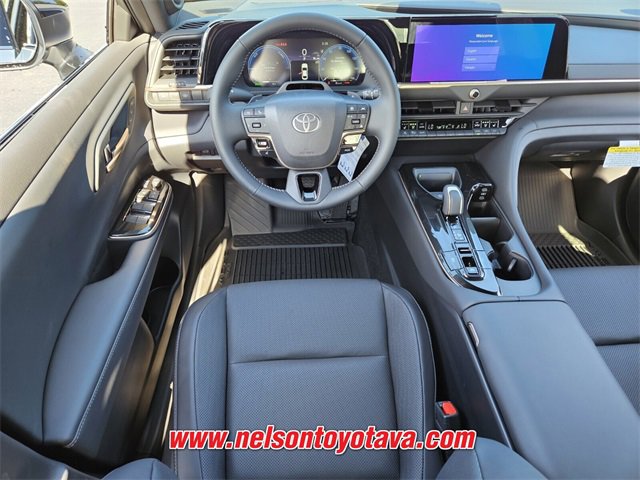 New 2026 Toyota Crown Platinum image 7