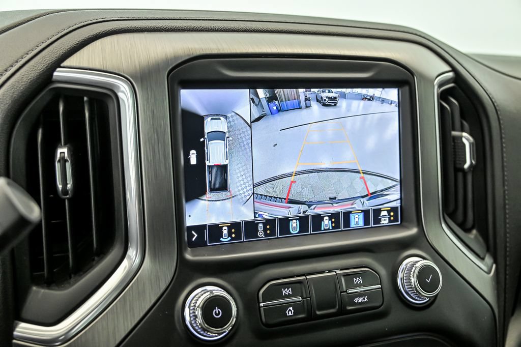 Used 2022 GMC Sierra 3500 Denali AWD/4WD image 23