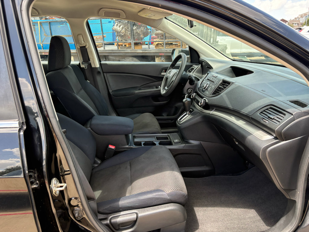 Used 2016 Honda CR-V LX image 11