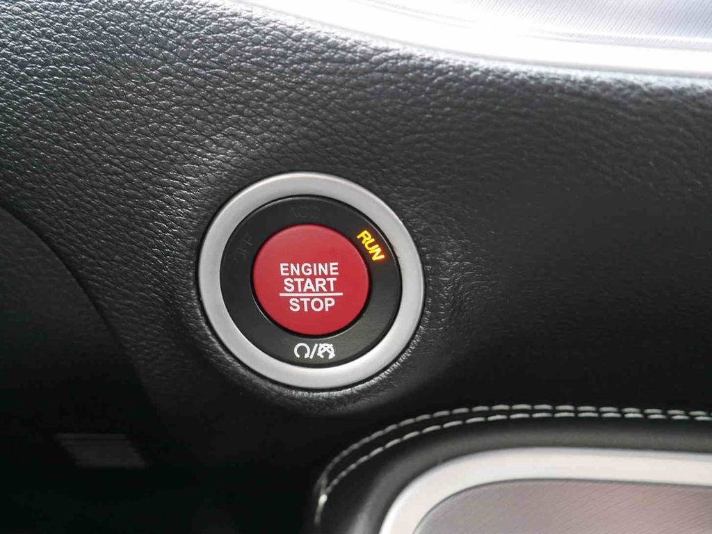 Used 2021 Dodge Challenger SRT Hellcat Redeye image 29