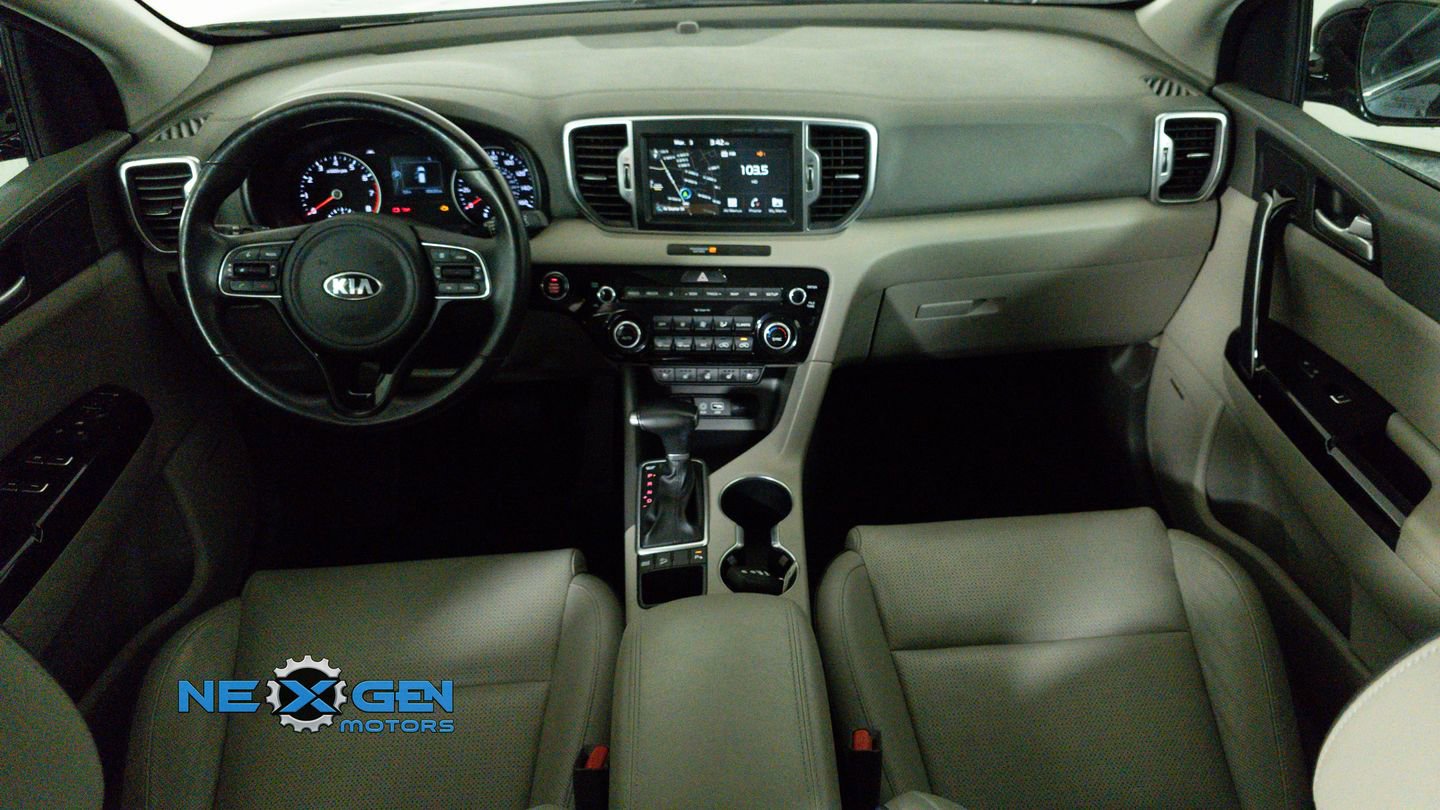 Used 2018 Kia Sportage EX w/ Option Group 040 image 26