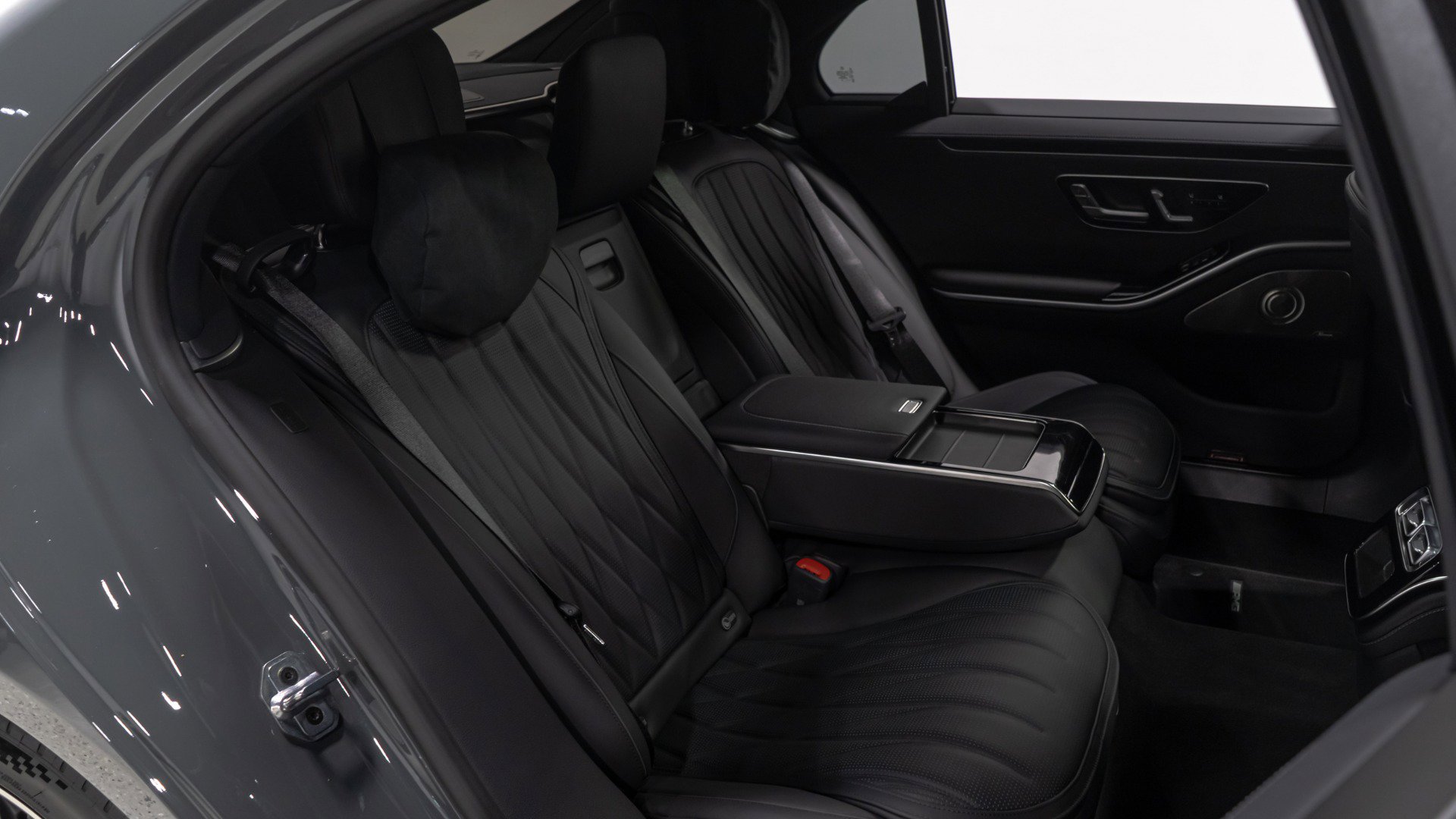 Used 2025 Mercedes-Benz S 63 AMG S image 73