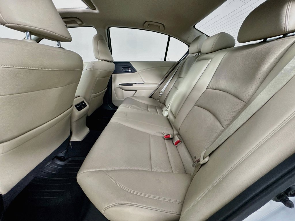 Used 2015 Honda Accord EX-L image 30