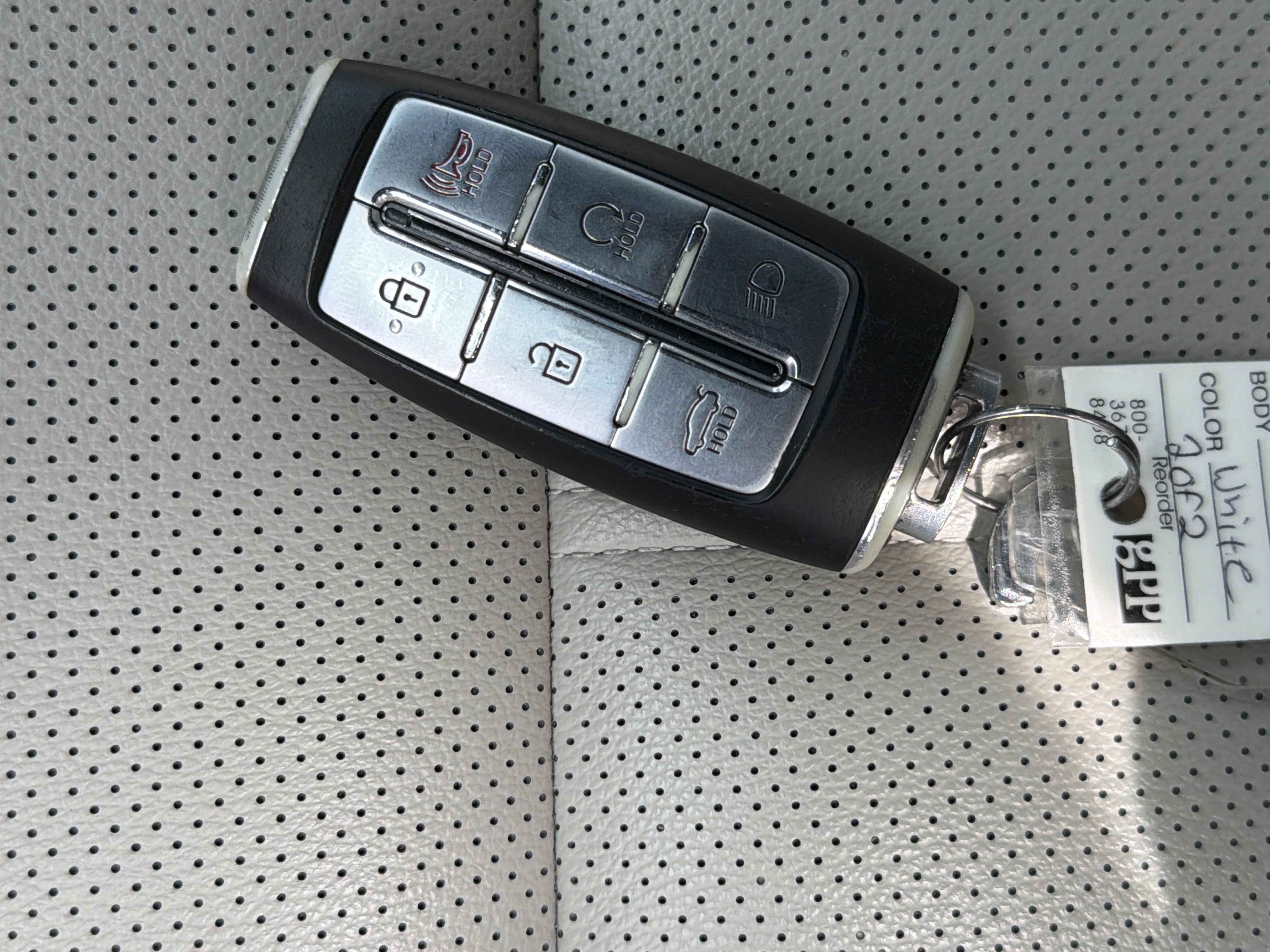 Used 2022 Genesis G70 2.0T AWD/4WD image 38