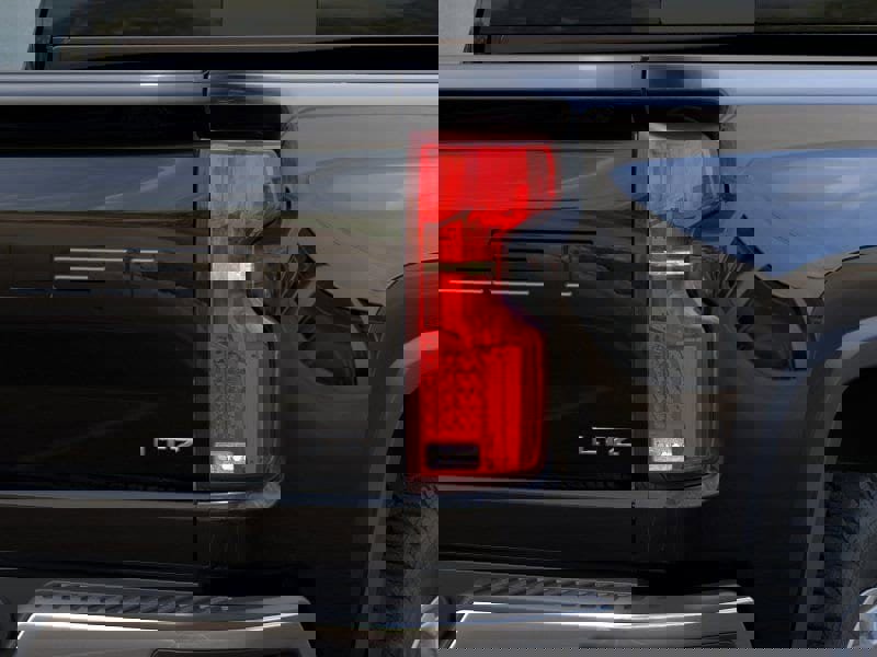 New 2026 Chevrolet Silverado 2500 LTZ w/ LTZ Premium Package image 11