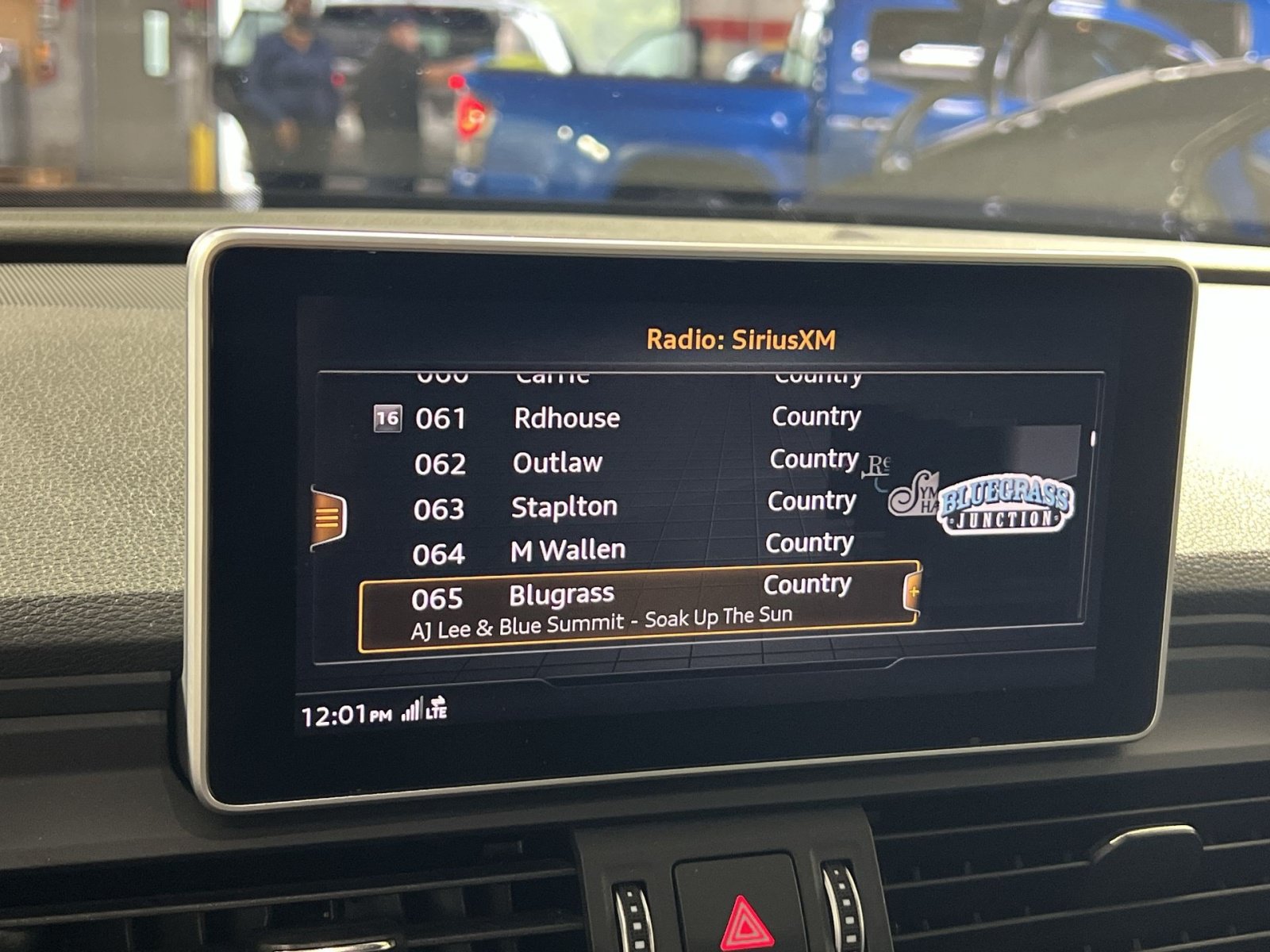 Used 2018 Audi SQ5 Prestige AWD/4WD image 18