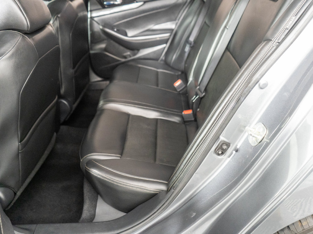 Used 2020 Nissan Maxima 3.5 SV w/ Floor Mat Group FWD image 11