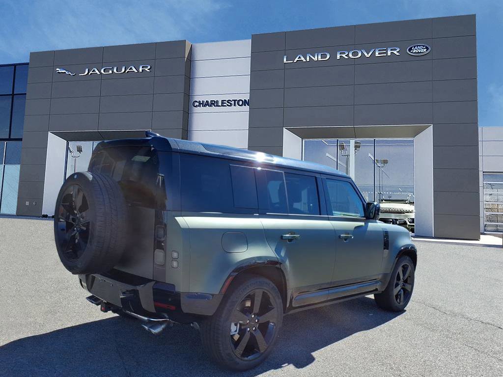 New 2026 Land Rover Defender 110 X-Dynamic SE image 5
