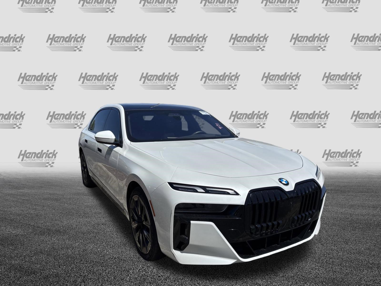 Certified 2023 BMW 760i xDrive AWD/4WD image 6