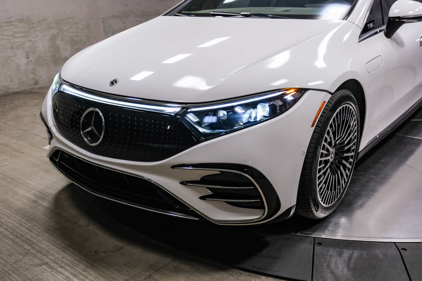 Certified 2023 Mercedes-Benz EQS 450+ 4MATIC Sedan image 11