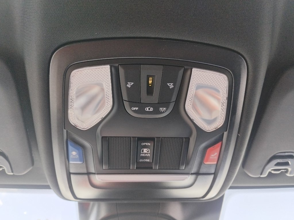 New 2026 RAM 3500 Tradesman AWD/4WD image 38