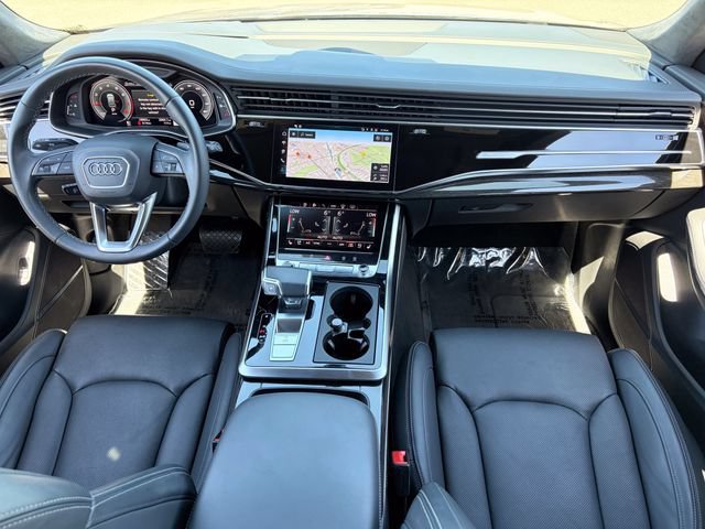 Used 2025 Audi Q8 Prestige AWD/4WD image 24