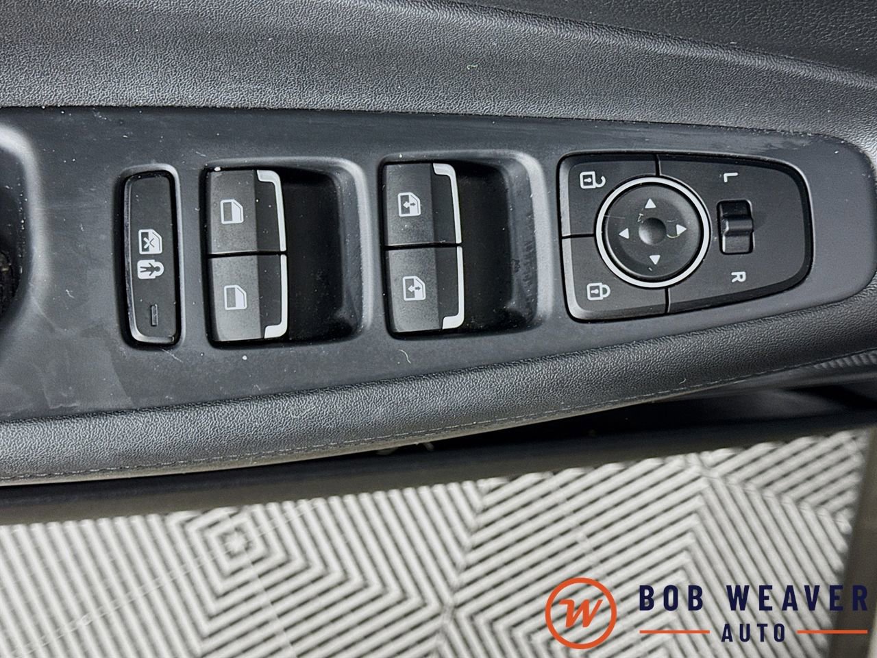 Used 2023 Hyundai Santa Fe SEL image 19