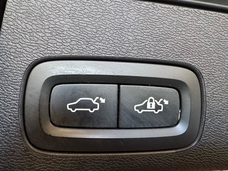 Used 2020 Volvo XC60 T6 Inscription AWD/4WD image 27