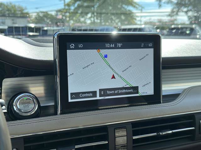 Used 2022 Lincoln Corsair AWD w/ Premium Package image 19