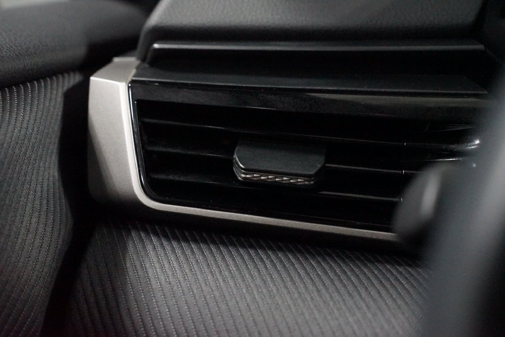 Certified 2025 Toyota Camry SE FWD image 25