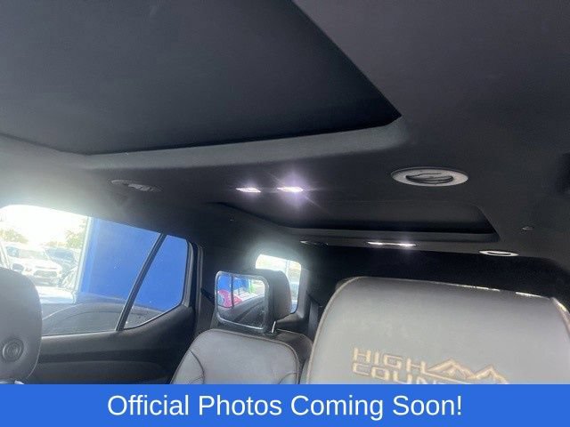 Certified 2023 Chevrolet Traverse High Country FWD image 6